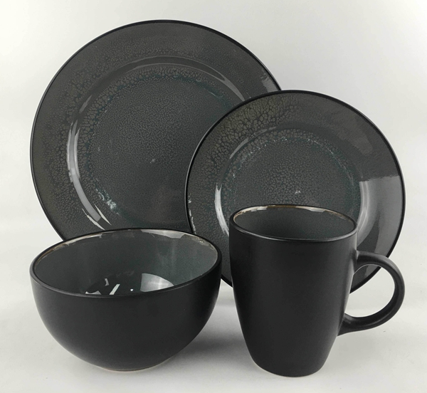 gray-reactive-glaze-NJK4023