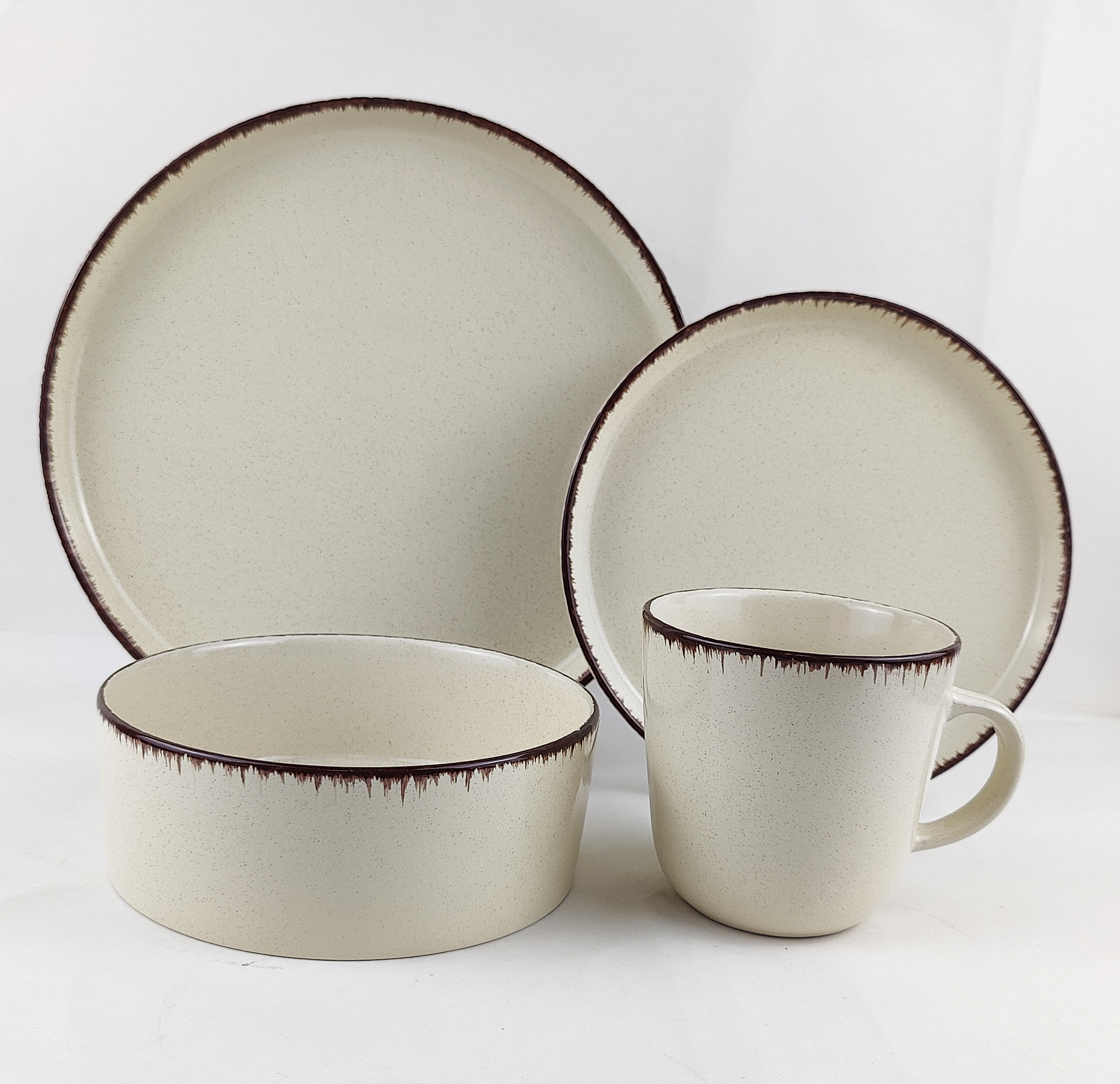 16PCS   STONEWARE   DINNER   SET