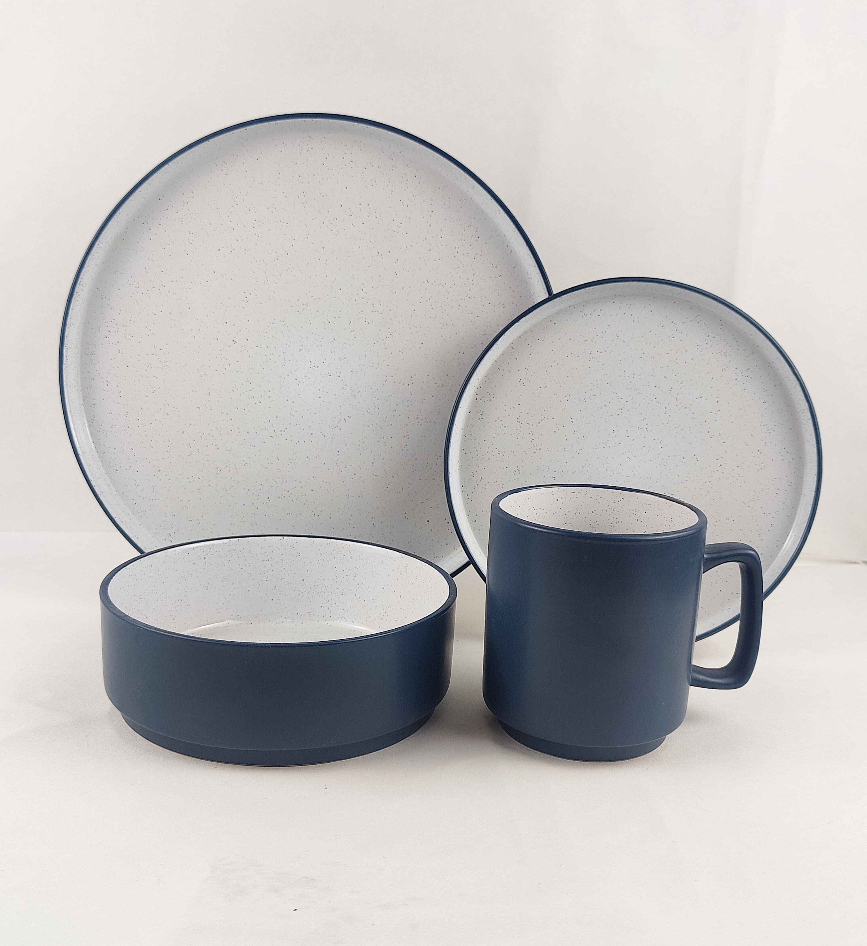 16PCS   STONEWARE   DINNER   SET