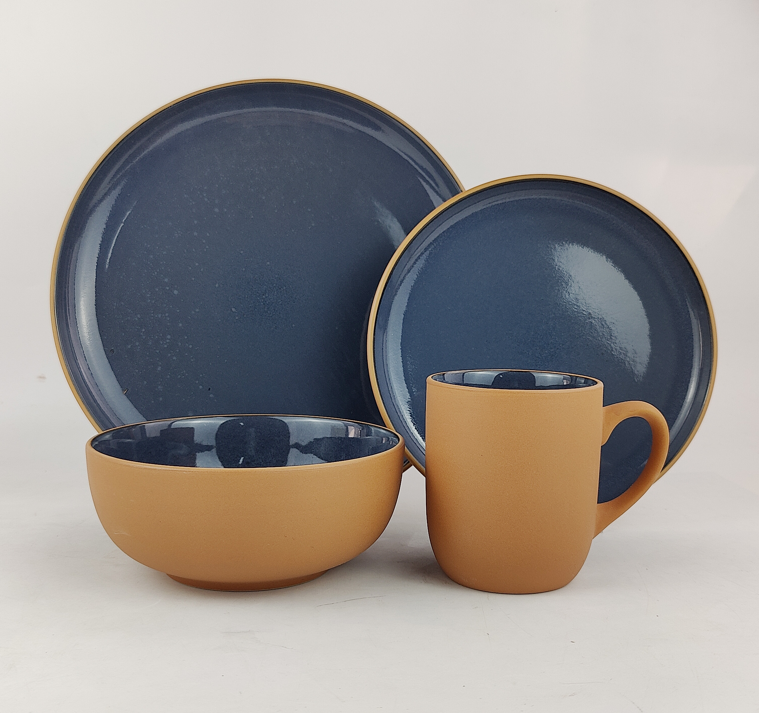 16PCS   STONEWARE   DINNER   SET