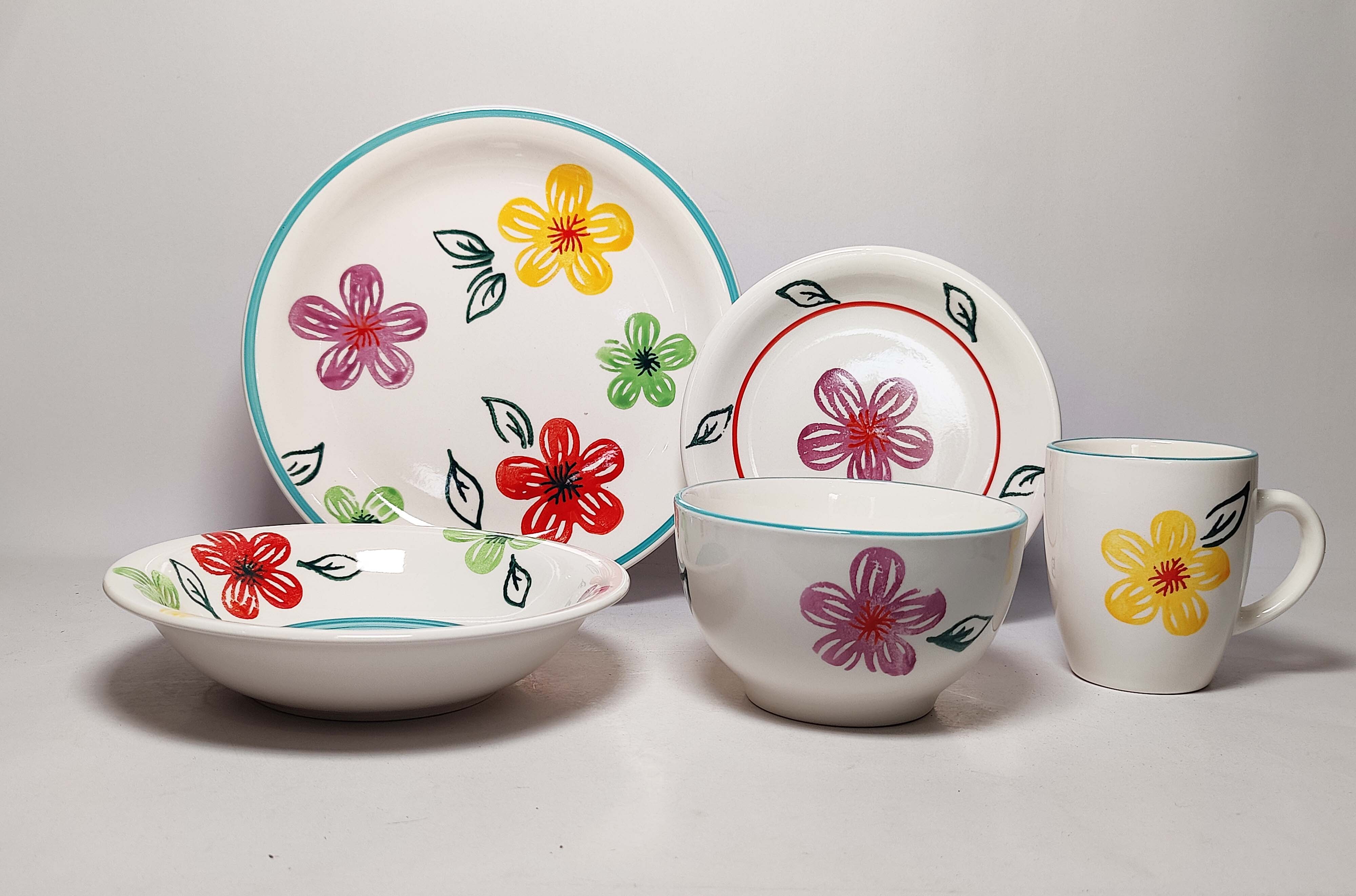    STONEWARE   DINNER   SET
