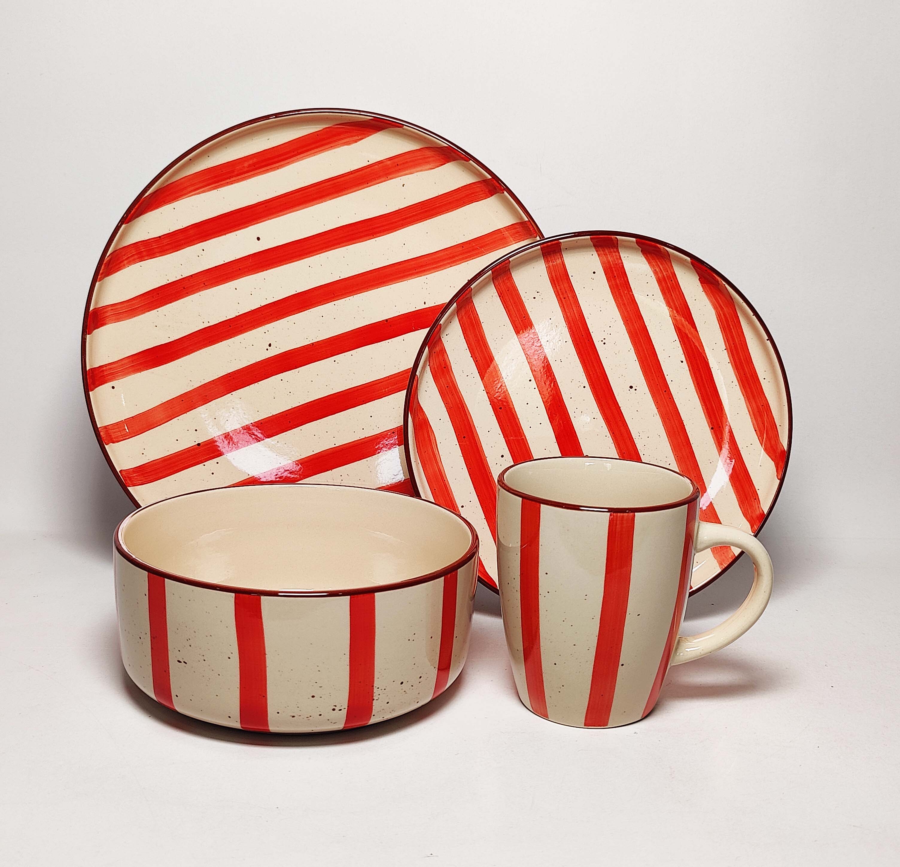 16PCS   STONEWARE   DINNER   SET