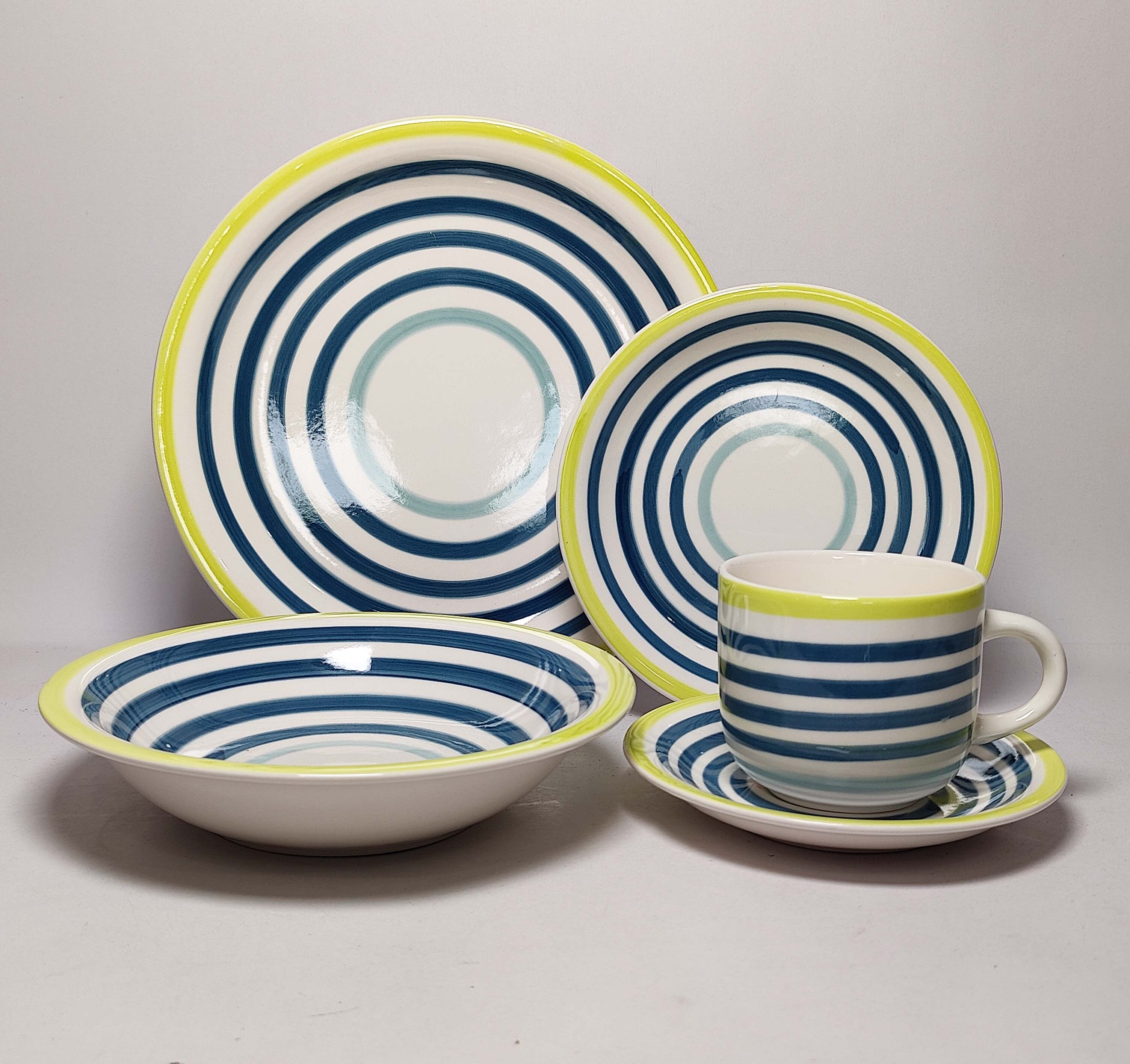 PCS   STONEWARE   DINNER   SET